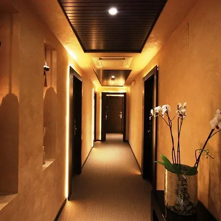 酒店 K2贝拉里亚酒店